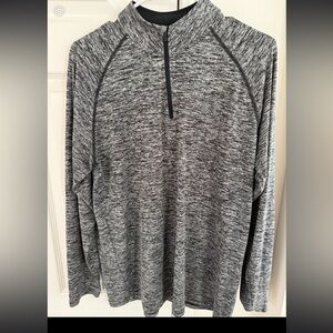 Under Armor Quarter Zip, Heathered Grey - Medium